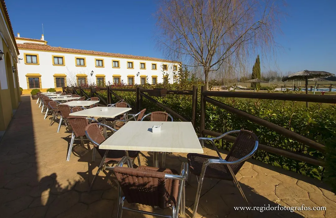 Hospedium Hotel Cortijo Santa Cruz-1